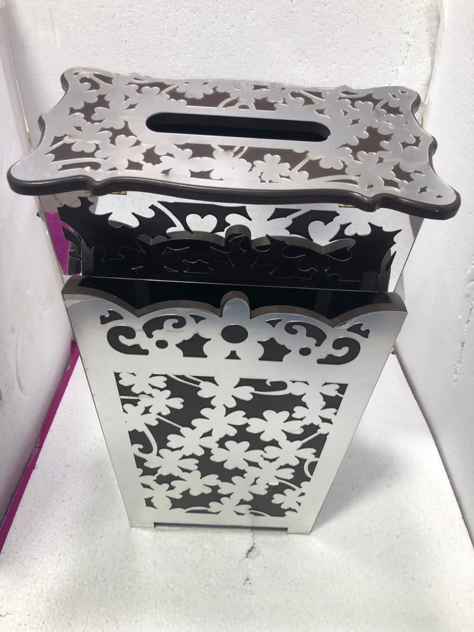 Premium 2pc Tissue Box and Dust Bin